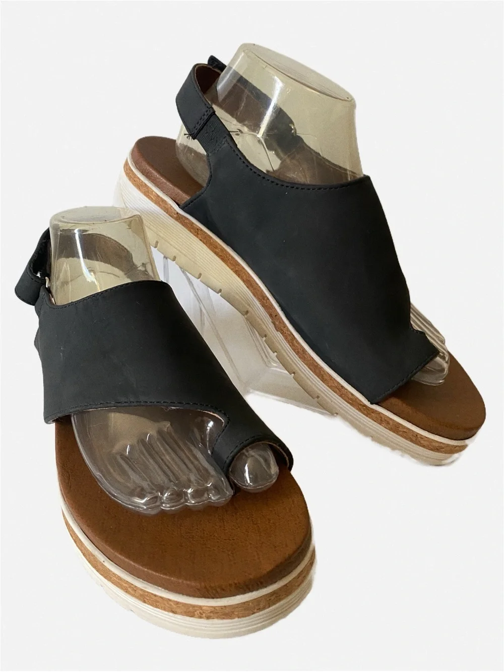 LeatherSport Toe Loop Sandal Adrienne Vittadini Platform Minimalist Asymmetrical
